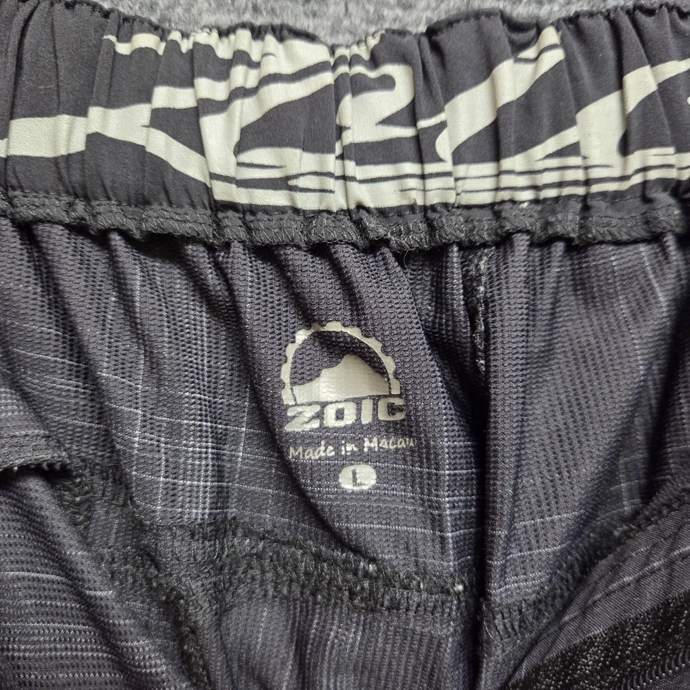 Zoic Shorys Mens Large Black Plaid Guide Shorts Linerless Mountain Bike